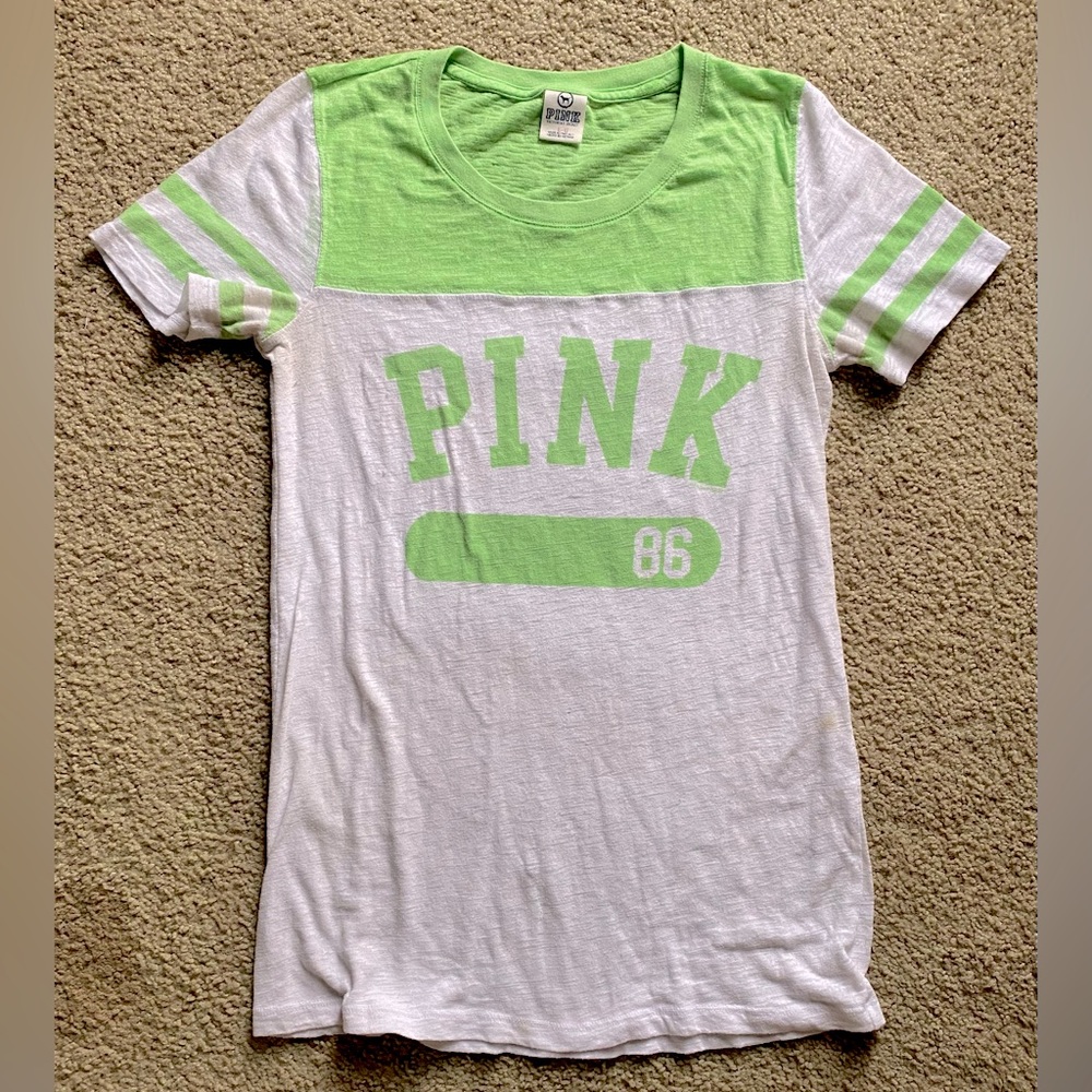 PINK Womens Medium Tee